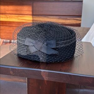 Vintage mid century pillbox wool hat
